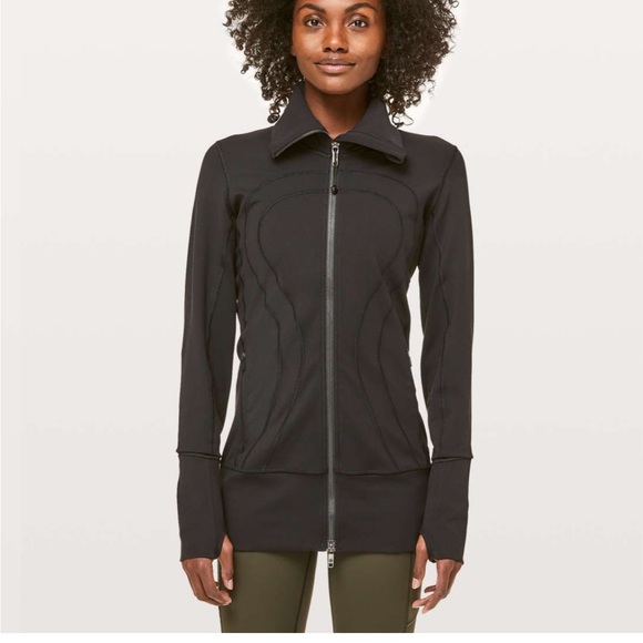 lululemon athletica Sweaters - EUC Lululemon In Stride Jacket Size 8 Luon